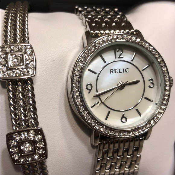 Relic Accessories - Relic watch and bracelet